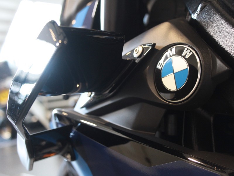2023 (23) M 1000 R Competition Pack 5644840