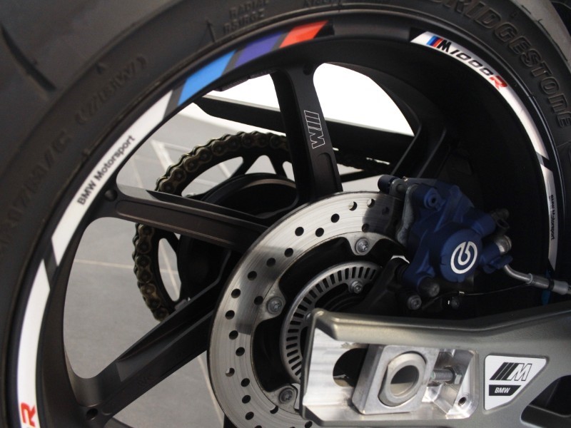 2025 (25) M 1000 R 5690261