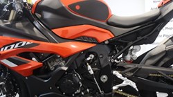 2024 (74) S 1000 RR Sport 5669088