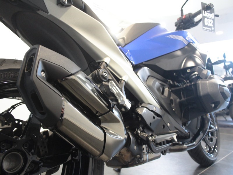 2025 (25) R 1300 R SE 5805584