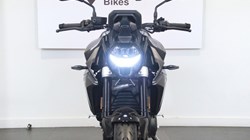 2026 (26) F 900 R 5915378