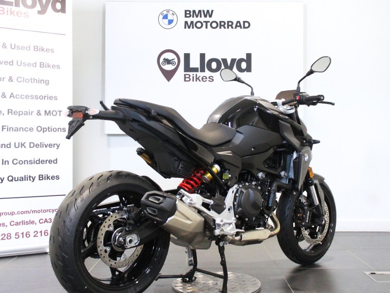 2026 (26) F 900 R 5915359