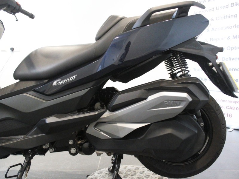 2024 (24) C 400 GT 5995137