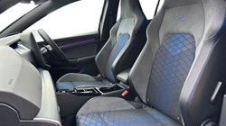 2025 (75) VOLKSWAGEN GOLF 2.0 TSI 333 R Black Edition 4Motion 5dr DSG 5034235