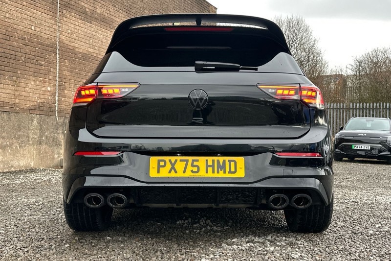 2025 (75) VOLKSWAGEN GOLF 2.0 TSI 333 R Black Edition 4Motion 5dr DSG 5034275