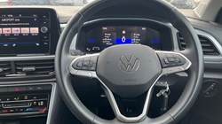 2024 (74) VOLKSWAGEN T-ROC 1.5 TSI Life 5dr DSG 4704800