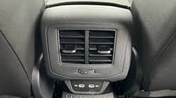 2022 (22) VOLKSWAGEN T-ROC 1.5 TSI R-Line 5dr 4675252