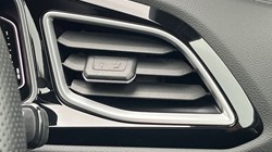 2022 (22) VOLKSWAGEN T-ROC 1.5 TSI R-Line 5dr 4675237