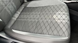 2022 (22) VOLKSWAGEN T-ROC 1.5 TSI R-Line 5dr 4675223