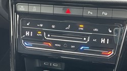 2024 (74) VOLKSWAGEN T-ROC 1.5 TSI R-Line 5dr DSG 4666004
