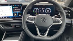 2025 (25) VOLKSWAGEN TIGUAN 1.5 TSI 272 eHybrid R-Line 5dr DSG 4689382