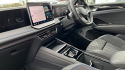 2025 (25) VOLKSWAGEN TIGUAN 1.5 TSI 272 eHybrid R-Line 5dr DSG 4689399