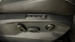 2024 (24) VOLKSWAGEN T-ROC 2.0 TSI 4MOTION R-Line 5dr DSG 4744908