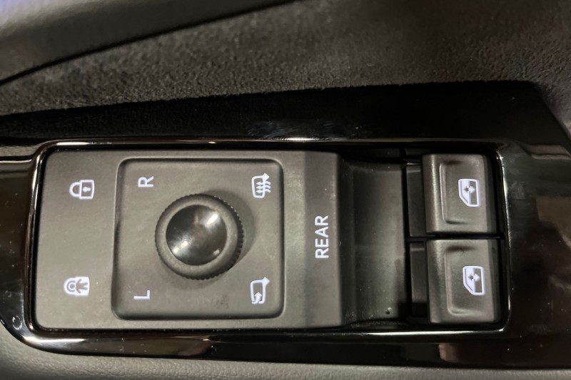 2024 (74) VOLKSWAGEN ID.7 210kW Match Pro 77kWh 5dr Auto 4742767