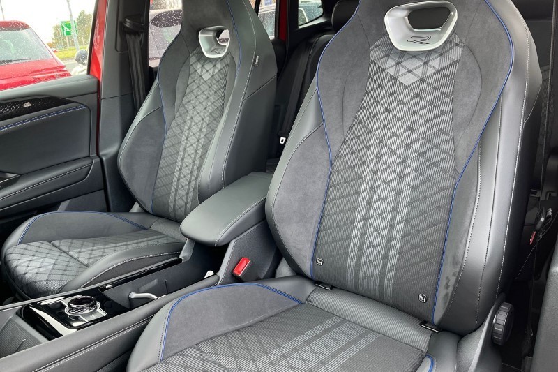 2025 (25) VOLKSWAGEN TIGUAN 2.0 TDI R-Line 5dr DSG 4716727