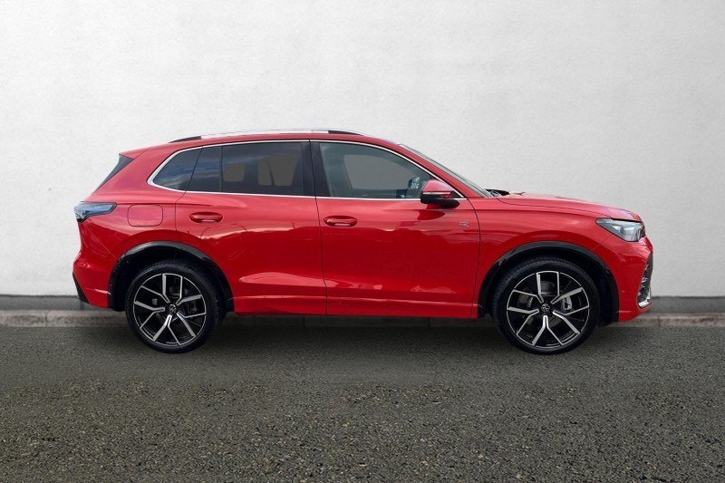 2025 (25) VOLKSWAGEN TIGUAN 2.0 TDI R-Line 5dr DSG 4716698