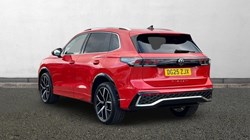 2025 (25) VOLKSWAGEN TIGUAN 2.0 TDI R-Line 5dr DSG 1