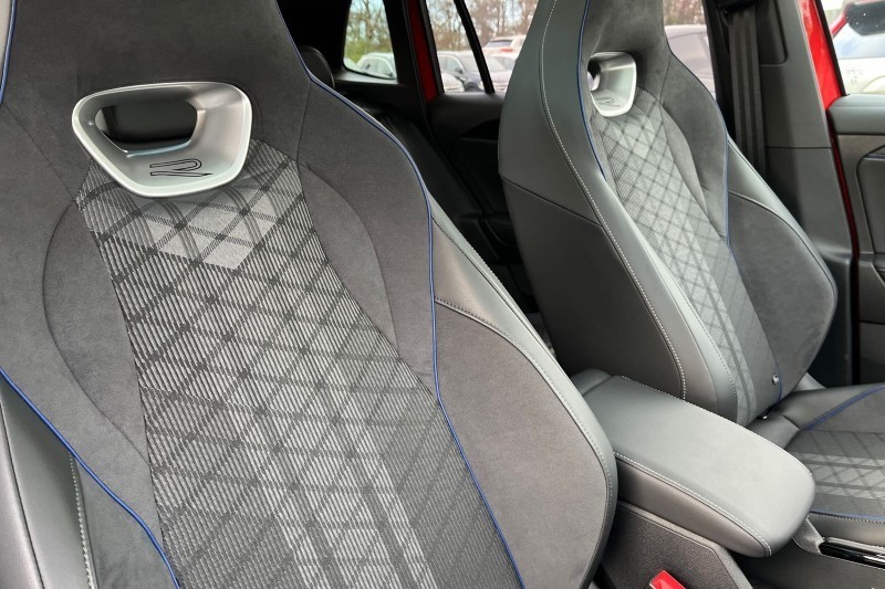 2025 (25) VOLKSWAGEN TIGUAN 2.0 TDI R-Line 5dr DSG 4716710