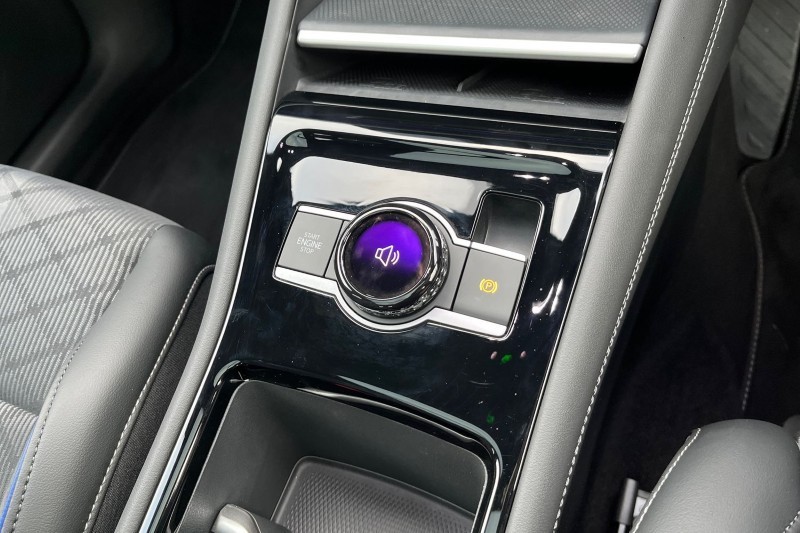 2025 (25) VOLKSWAGEN TIGUAN 2.0 TDI R-Line 5dr DSG 4716724