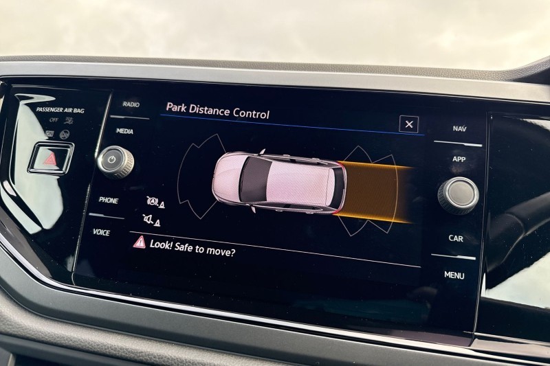 2022 (22) VOLKSWAGEN POLO 1.0 TSI 110 R-Line 5dr DSG 4760514