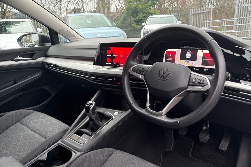 2023 (23) VOLKSWAGEN GOLF 1.5 TSI Life 5dr 4781640