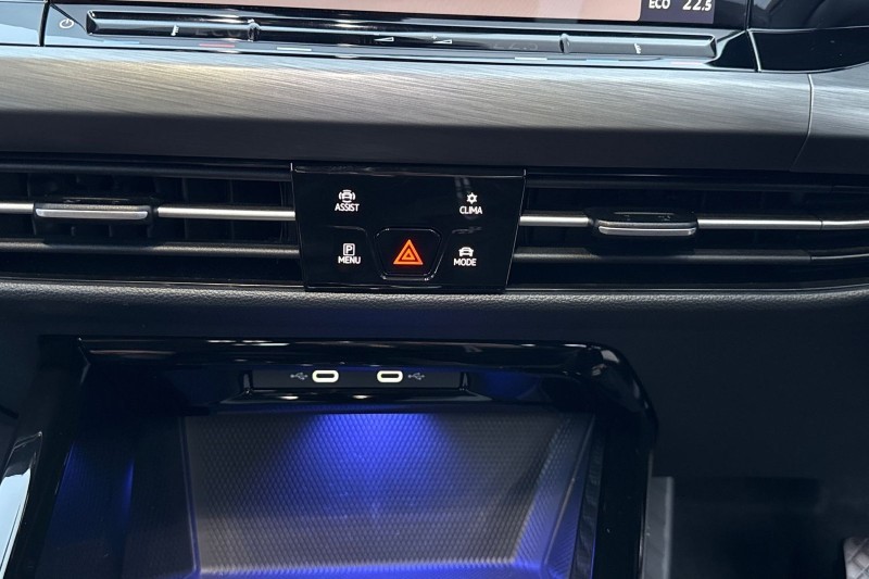 2022 (72) VOLKSWAGEN GOLF 1.4 TSI eHybrid Style 5dr DSG 4772742