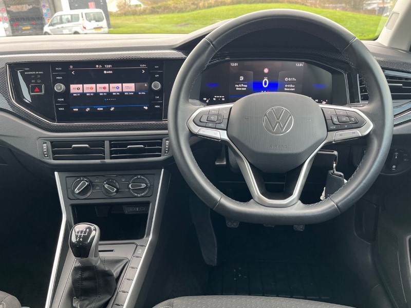 2025 (25) VOLKSWAGEN POLO 1.0 TSI Match 5dr 4730040