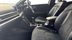 2024 (24) KIA SPORTAGE 1.6T GDi ISG GT-Line 5dr 4759775