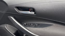 2020 (20) TOYOTA COROLLA 1.8 VVT-i Hybrid Design 5dr CVT 4778126