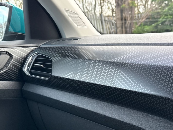 2019 (69) VOLKSWAGEN T-CROSS 1.0 TSI 115 SEL 5dr 4773332