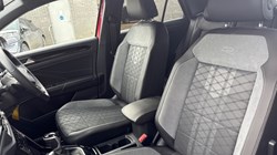 2025 (25) VOLKSWAGEN T-ROC 1.5 TSI R-Line 5dr DSG 4753808