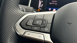 2025 (25) VOLKSWAGEN T-ROC 1.5 TSI R-Line 5dr DSG 4753796