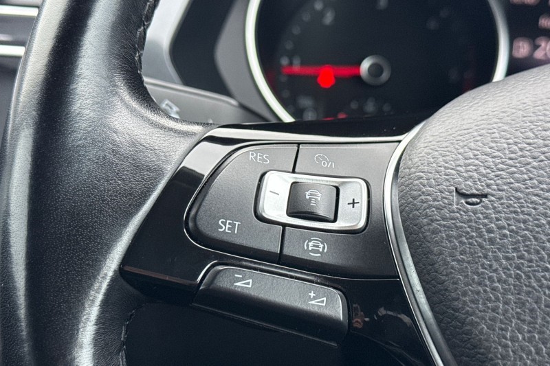 2020 (20) VOLKSWAGEN TIGUAN ALLSPACE 2.0 TDI Match 5dr DSG 4778526