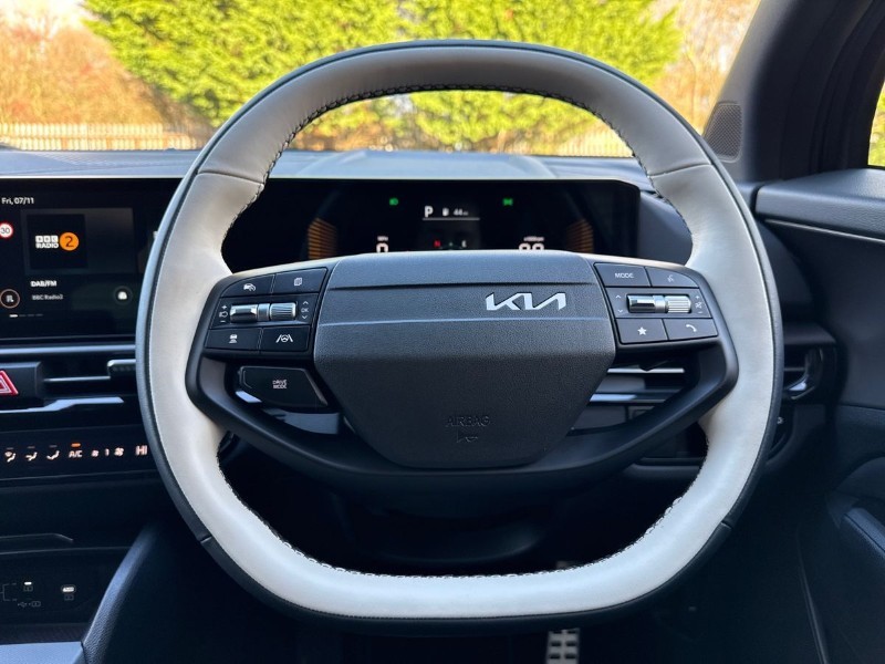 2025 (75) KIA SPORTAGE 1.6T GDi GT-Line 5dr DCT 4760192