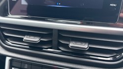 2023 (23) VOLKSWAGEN T-ROC 1.0 TSI Life 5dr 4787740