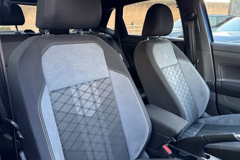 2024 (74) VOLKSWAGEN POLO 1.0 TSI R-Line 5dr 4760648