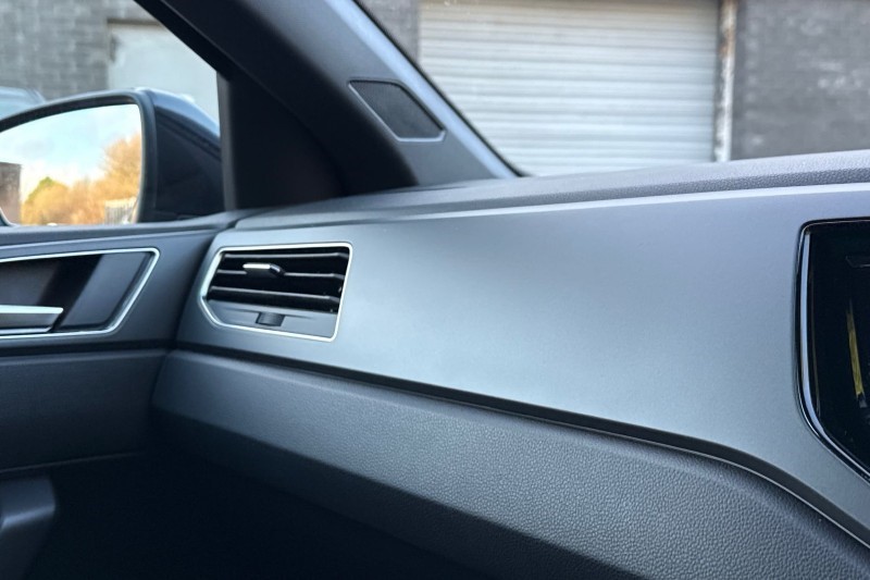 2024 (74) VOLKSWAGEN POLO 1.0 TSI R-Line 5dr 4760658