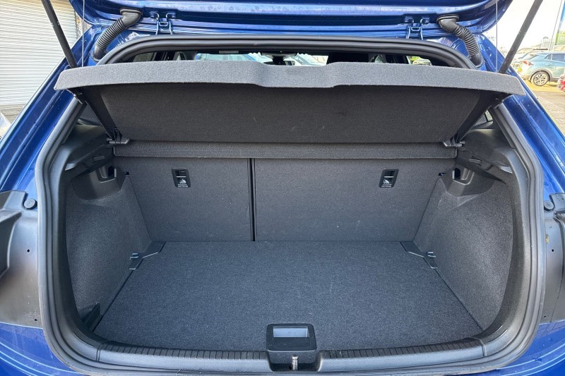 2024 (74) VOLKSWAGEN POLO 1.0 TSI R-Line 5dr 4760663