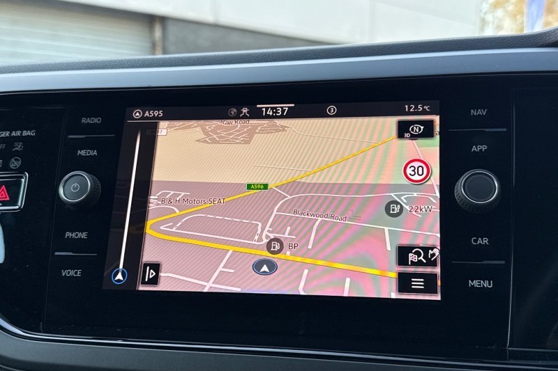 2024 (74) VOLKSWAGEN POLO 1.0 TSI R-Line 5dr 4760655