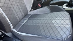 2024 (74) VOLKSWAGEN POLO 1.0 TSI R-Line 5dr 4760647