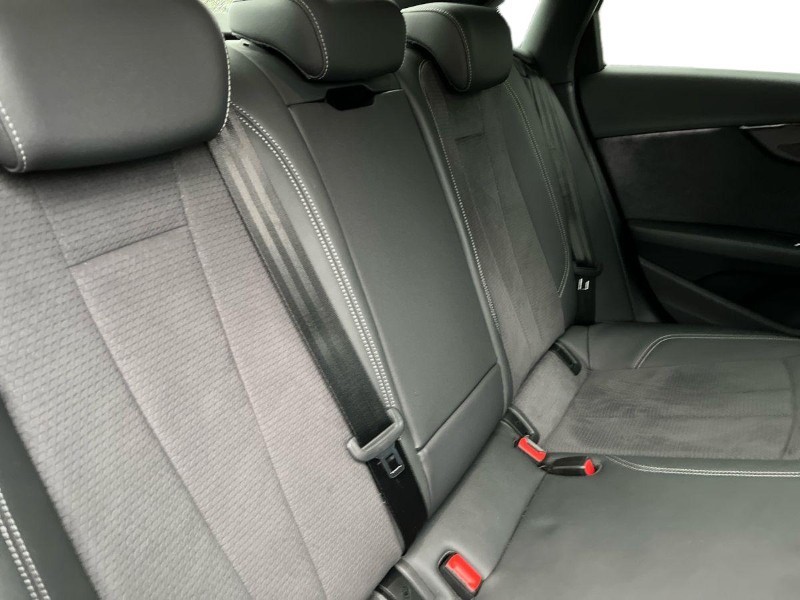 2023 (73) AUDI A4 35 TFSI Black Edition 4dr S Tronic 4778001