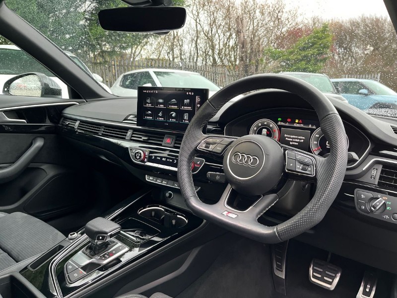 2023 (73) AUDI A4 35 TFSI Black Edition 4dr S Tronic 4778007