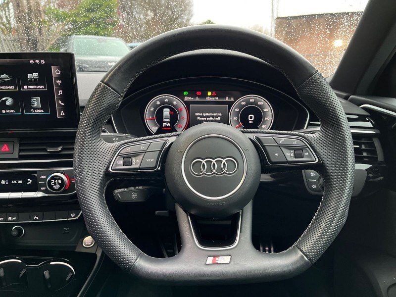 2023 (73) AUDI A4 35 TFSI Black Edition 4dr S Tronic 4778014