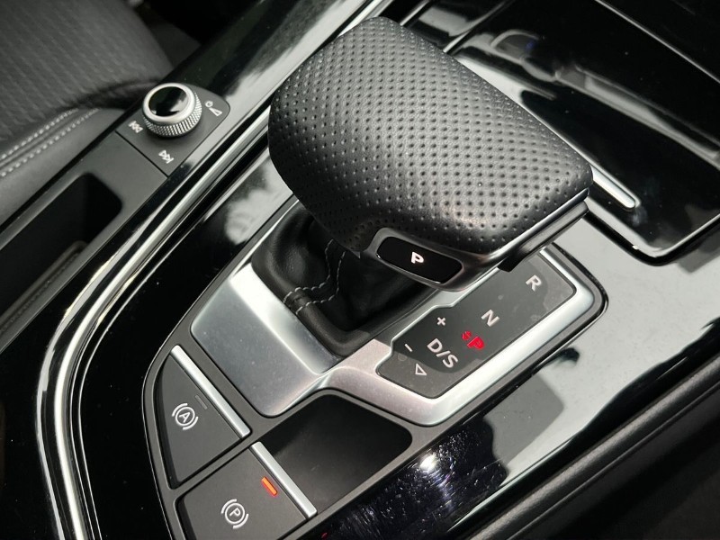 2023 (73) AUDI A4 35 TFSI Black Edition 4dr S Tronic 4778026