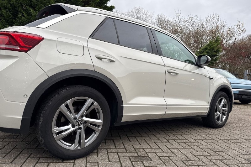 2023 (23) VOLKSWAGEN T-ROC 1.5 TSI R-Line 5dr 4777007