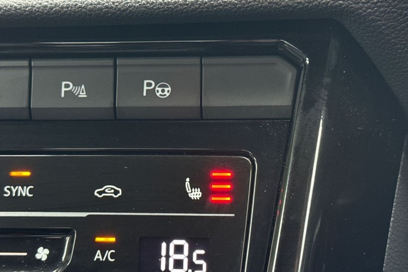 2023 (23) VOLKSWAGEN T-ROC 1.5 TSI R-Line 5dr 4776999