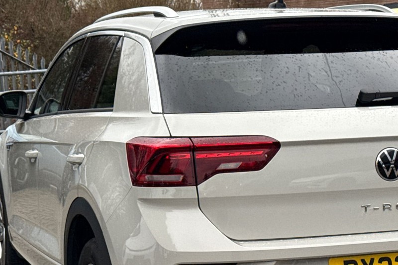 2023 (23) VOLKSWAGEN T-ROC 1.5 TSI R-Line 5dr 4777011