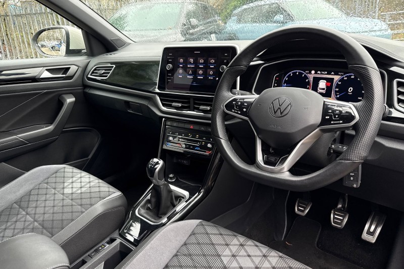 2023 (23) VOLKSWAGEN T-ROC 1.5 TSI R-Line 5dr 4776983