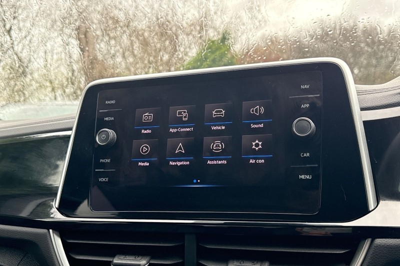 2023 (23) VOLKSWAGEN T-ROC 1.5 TSI R-Line 5dr 4776995