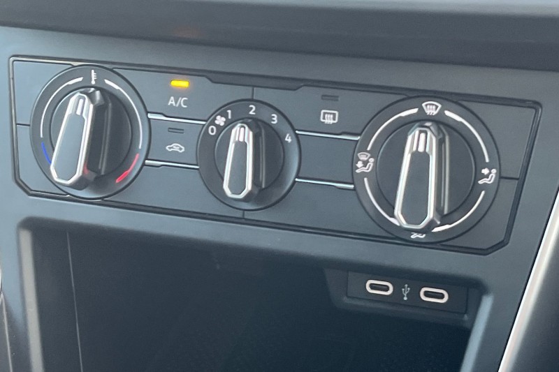 2024 (74) VOLKSWAGEN POLO 1.0 TSI Match 5dr 4758839